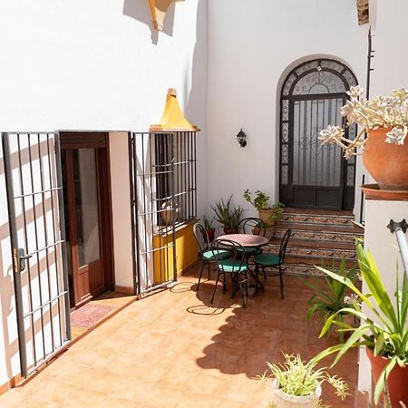 Casa con patio andaluz cerca del tajo de ronda Appartamento Esterno foto