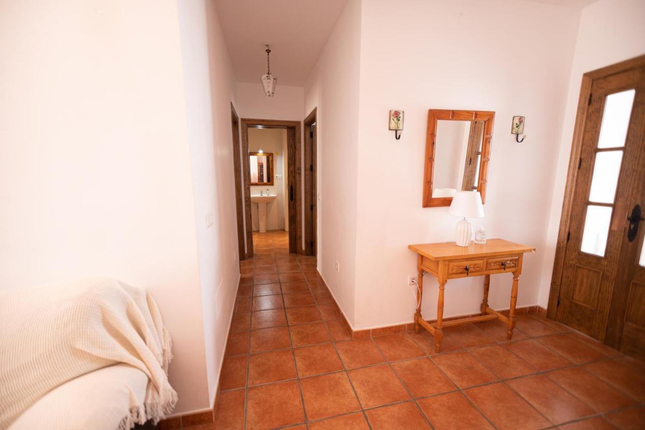 Casa con patio andaluz cerca del tajo de ronda Appartamento Esterno foto