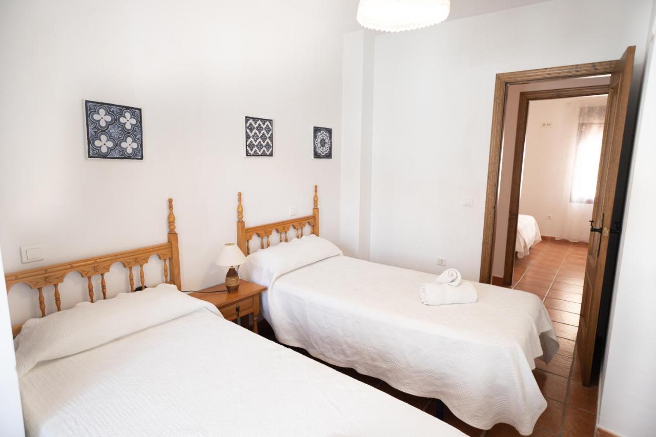 Casa con patio andaluz cerca del tajo de ronda Appartamento Esterno foto