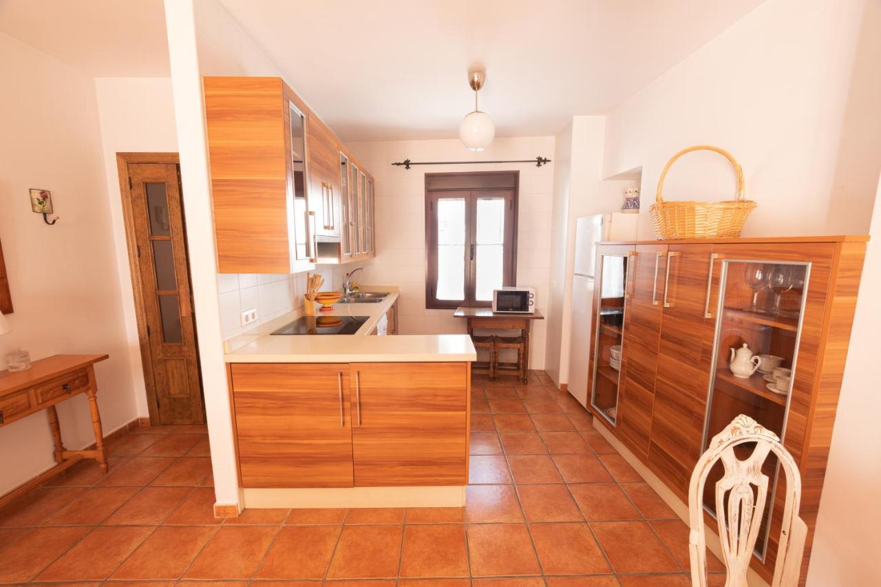 Casa con patio andaluz cerca del tajo de ronda Appartamento Esterno foto