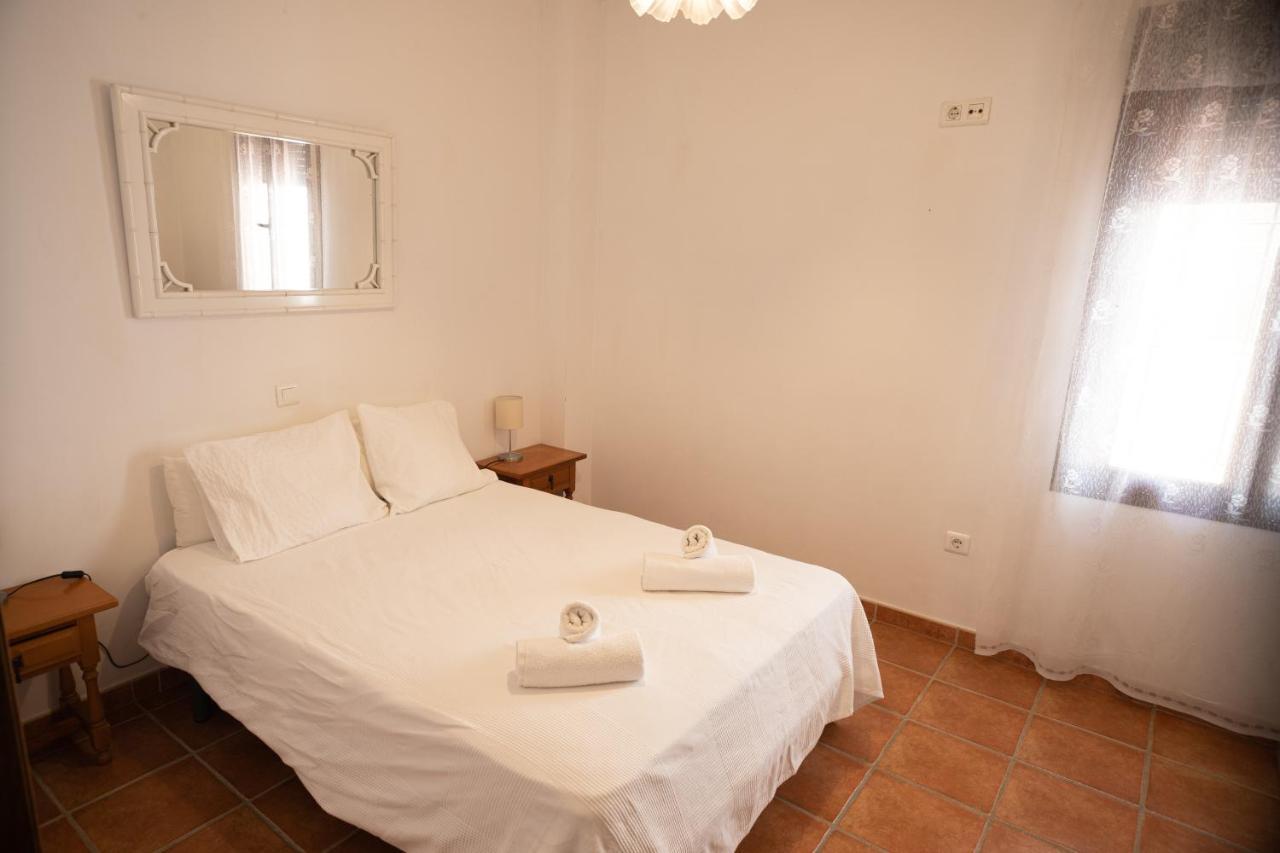 Casa con patio andaluz cerca del tajo de ronda Appartamento Esterno foto